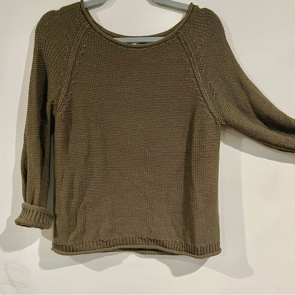 Old Navy Sweater Women’s Medium